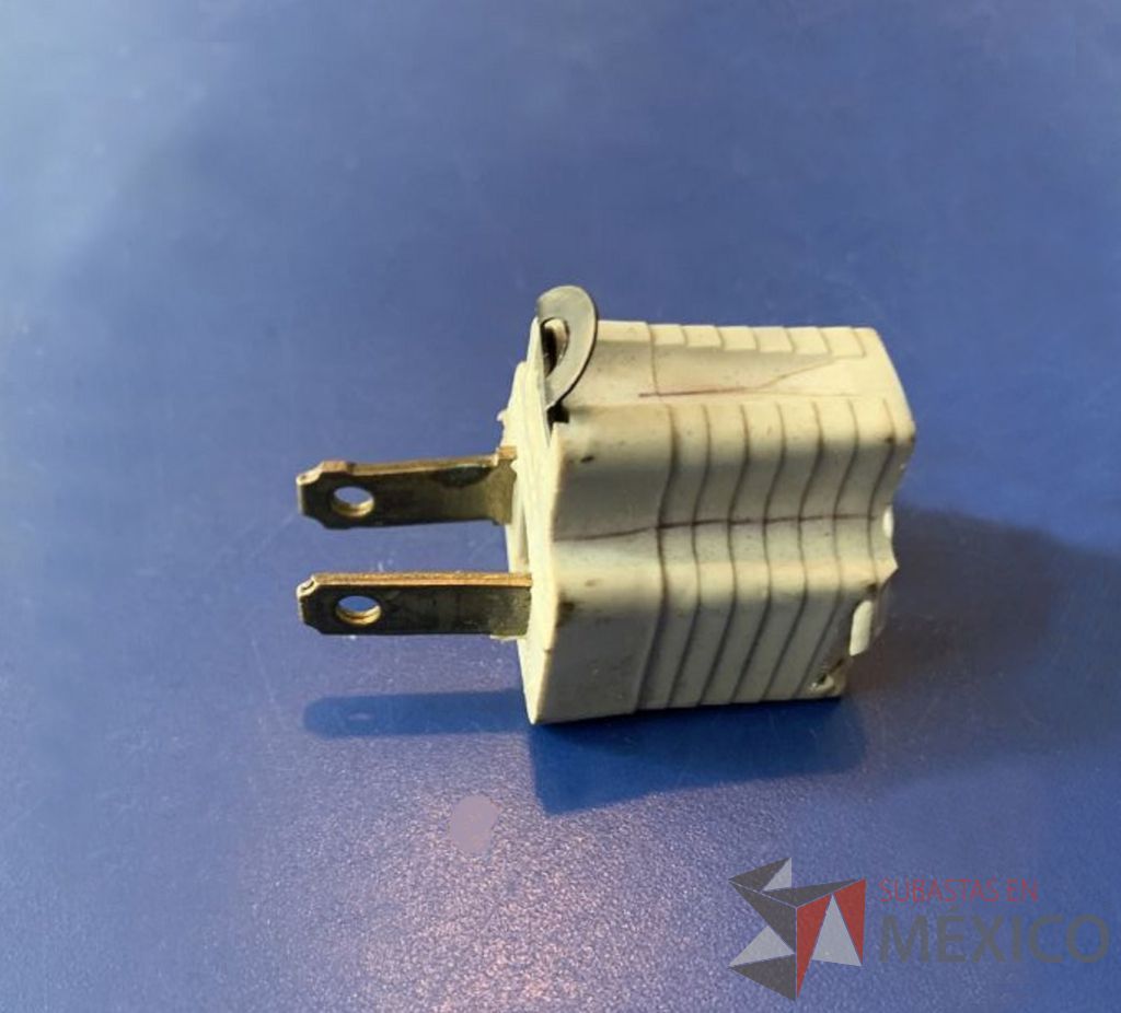 Lote 133 - 206 conectores y adaptadores de diversas conexiones ( VGA,CANON,PLUG,HDMI,RCA etc.) - Imagen 71