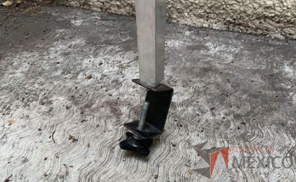 Lote 149 - 2 Cubre house de cuadrado de aluminio 1", ancho ajustable. - Imagen 5