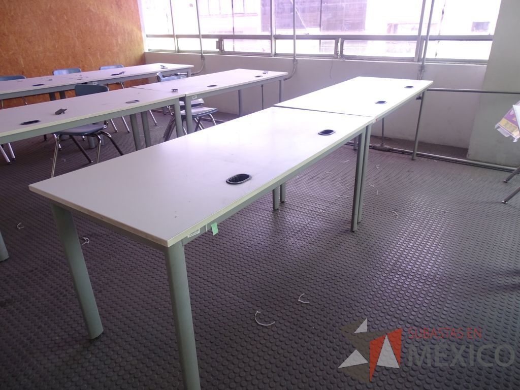 Lote 003 - Mesa de trabajo para 2 personas y 2 Sillas fijas con mecanismo de nivelación - Imagen 16