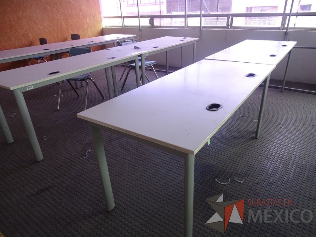 Lote 003 - Mesa de trabajo para 2 personas y 2 Sillas fijas con mecanismo de nivelación - Imagen 18