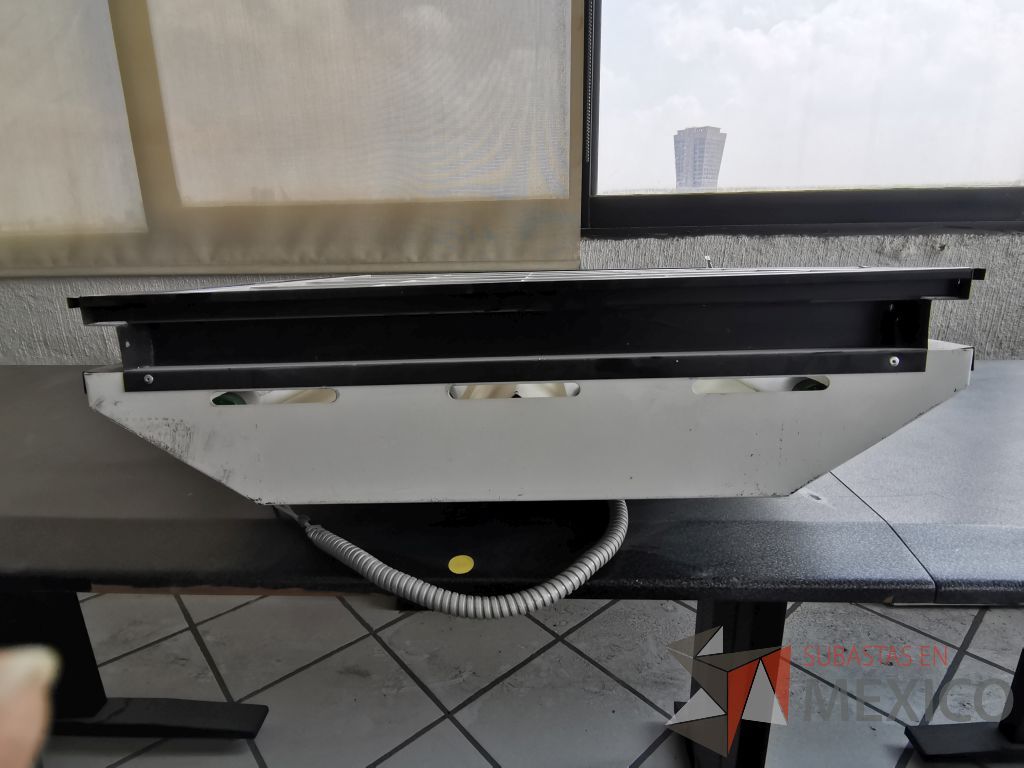 Lote 046 - Lampara para plafón de dos lámparas de tubo es forma de U - Imagen 12
