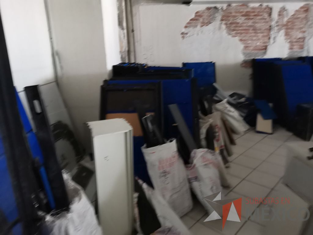 Lote 016 - 3 Estaciónes de trabajo desarmadas para 28 lugares - Imagen 4