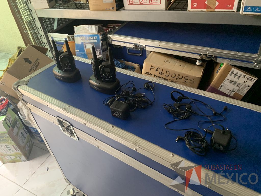 Lote 144 - 3 audífonos orejera marca Pionner y 2 juegos de Walkie Talkie marca Midland - Imagen 15