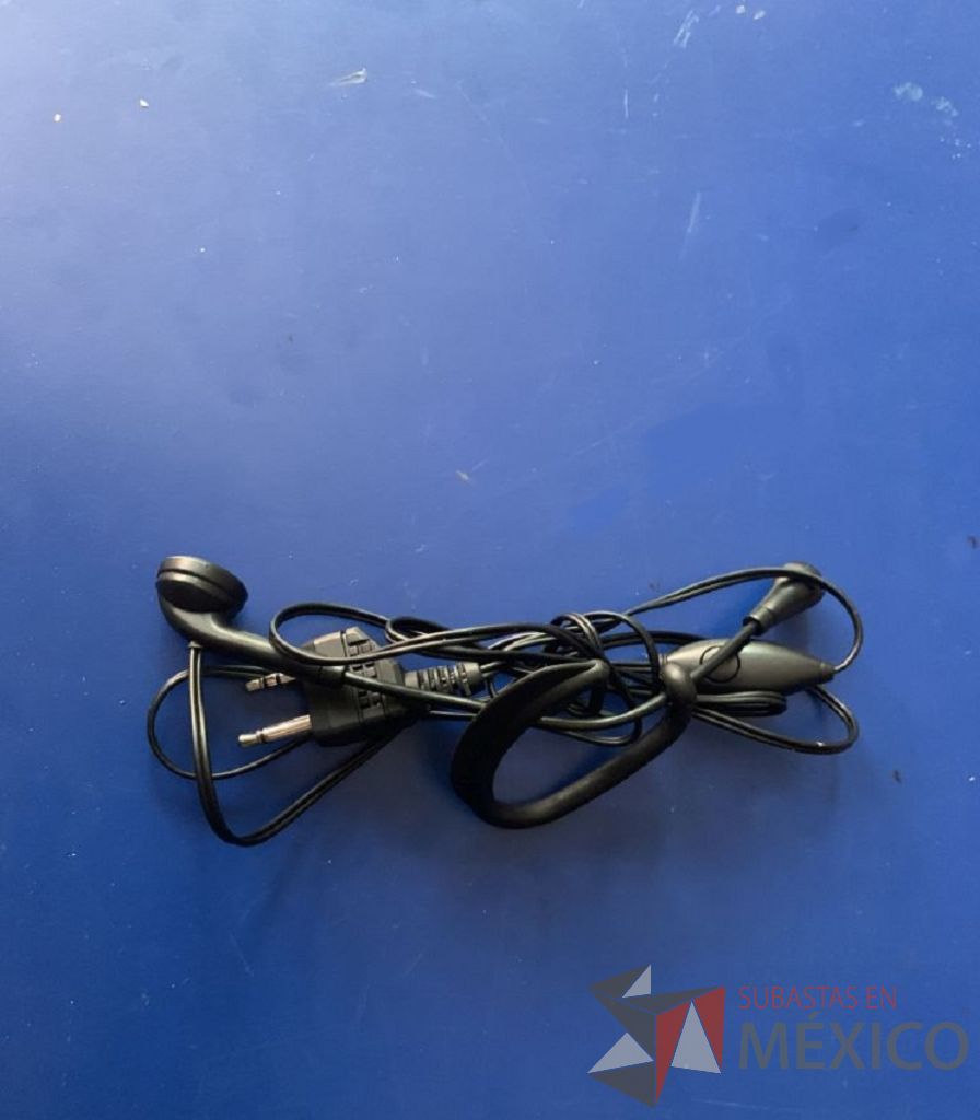 Lote 144 - 3 audífonos orejera marca Pionner y 2 juegos de Walkie Talkie marca Midland - Imagen 18