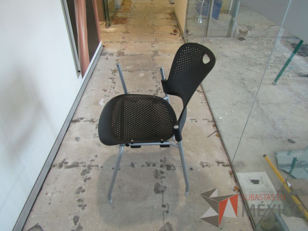 Lote 087 - 5 Sillas de visita Herman Miller - Imagen 8