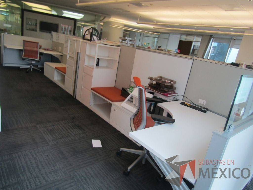 Lote 008 - Estación de trabajo para 5 personas, 3 credenzas de 1 cajón,1 espacio para documentos - Imagen 4