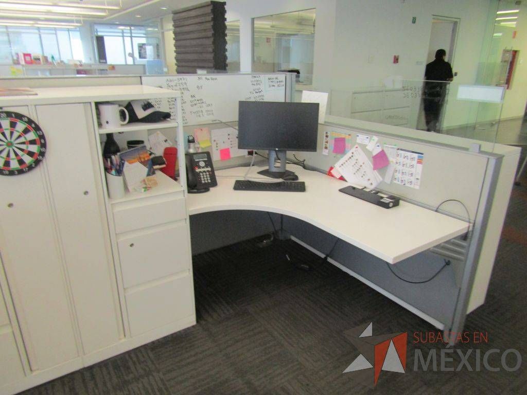 Lote 008 - Estación de trabajo para 5 personas, 3 credenzas de 1 cajón,1 espacio para documentos - Imagen 23