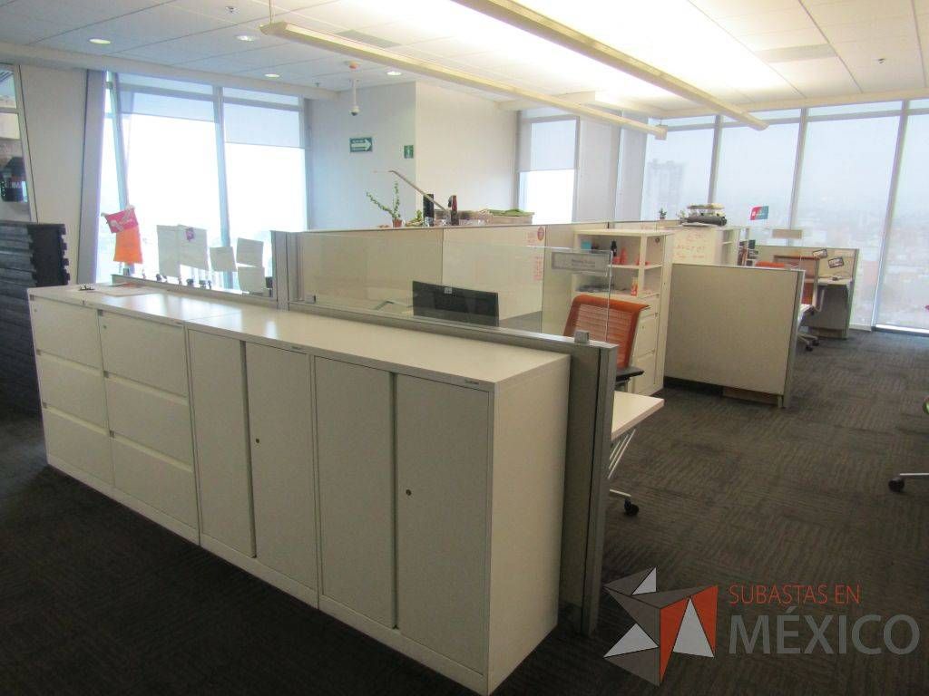 Lote 009 - Estación de trabajo para 6 personas, 2 credenza de 1 cajón,1 espacio para documentos - Imagen 2