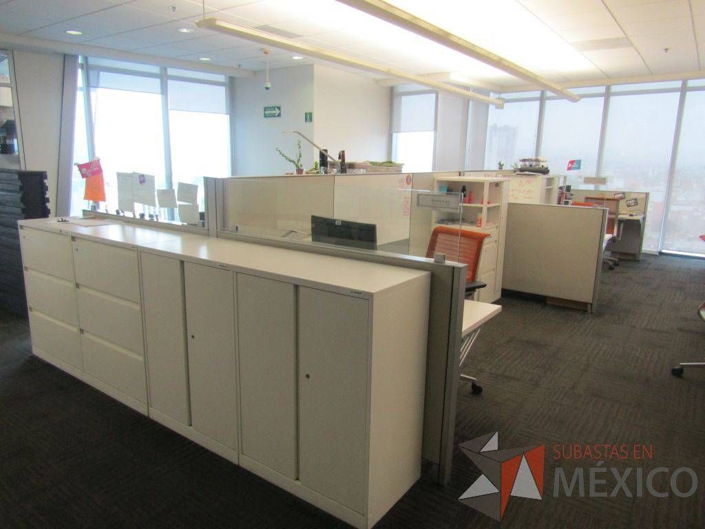 Lote 009 - Estación de trabajo para 6 personas, 2 credenza de 1 cajón,1 espacio para documentos - Imagen 3