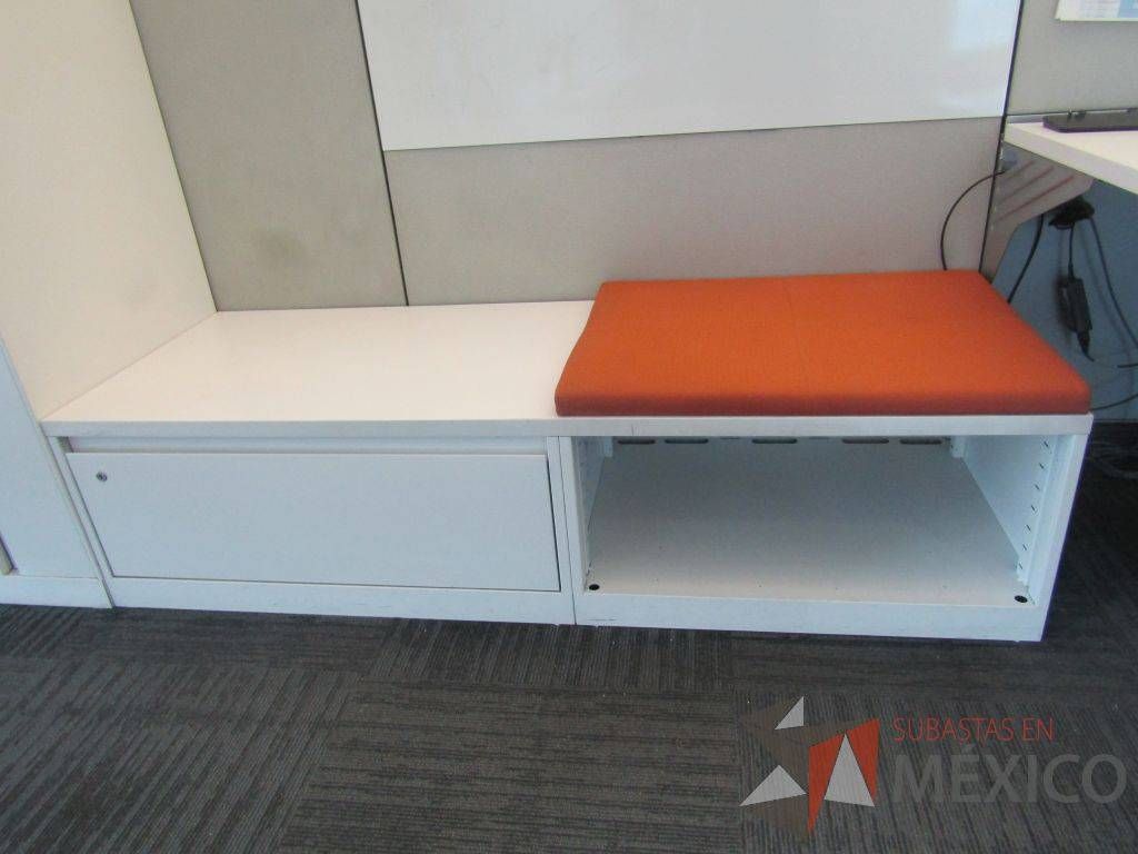 Lote 009 - Estación de trabajo para 6 personas, 2 credenza de 1 cajón,1 espacio para documentos - Imagen 14