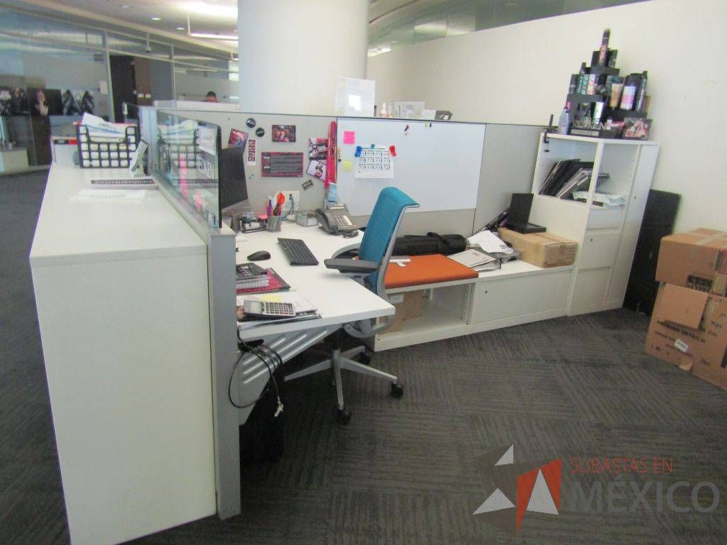 Lote 099 - Estación de trabajo para 3 personas, 1 credenza de 1 cajón,1 espacio para documentos - Imagen 11