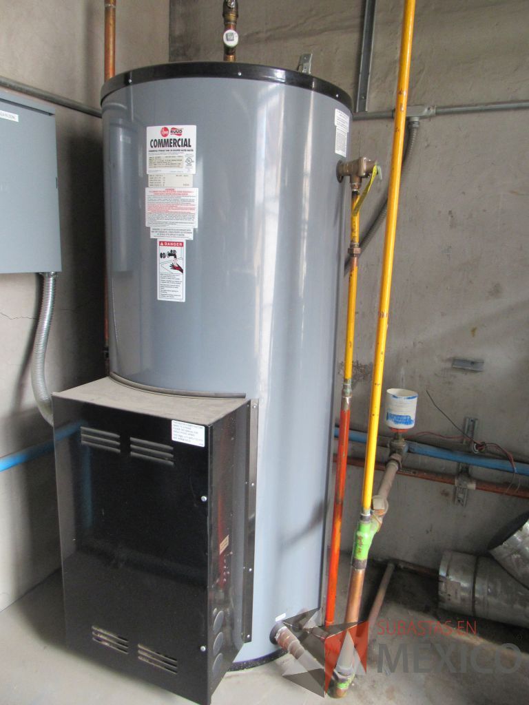 Lote 167 - Calentadores de agua, capacidad de 119.9 Galones, 150 PSI, Marca: RUUD, Modelo: ES120-36-G - Imagen 2