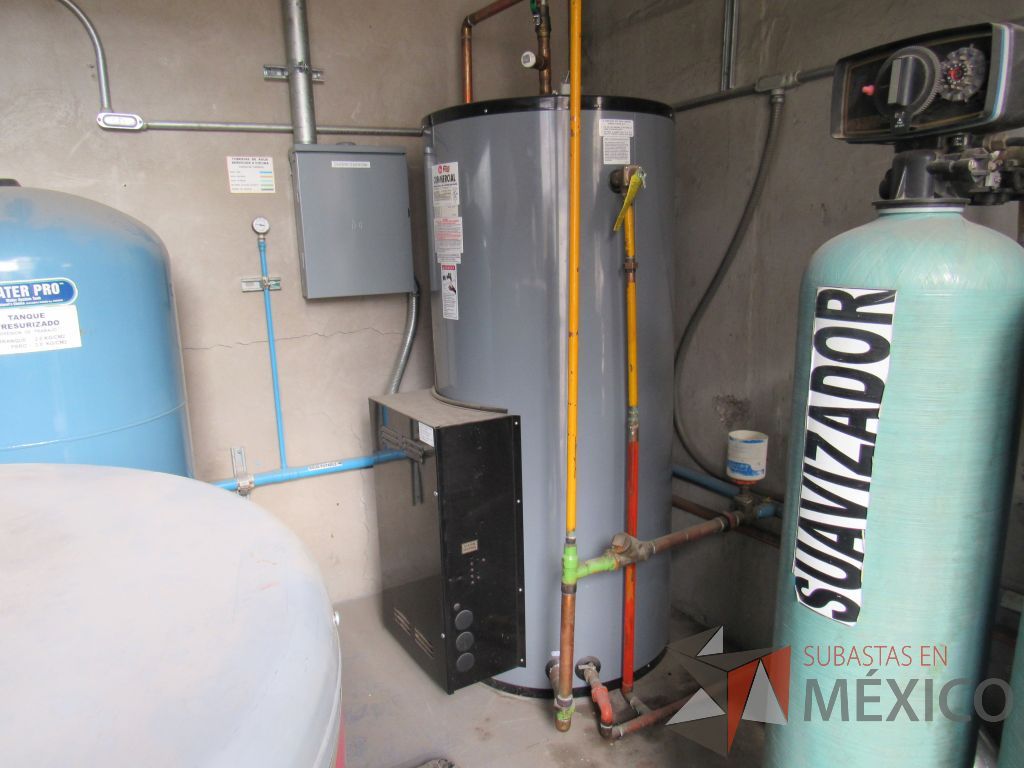 Lote 167 - Calentadores de agua, capacidad de 119.9 Galones, 150 PSI, Marca: RUUD, Modelo: ES120-36-G - Imagen 6