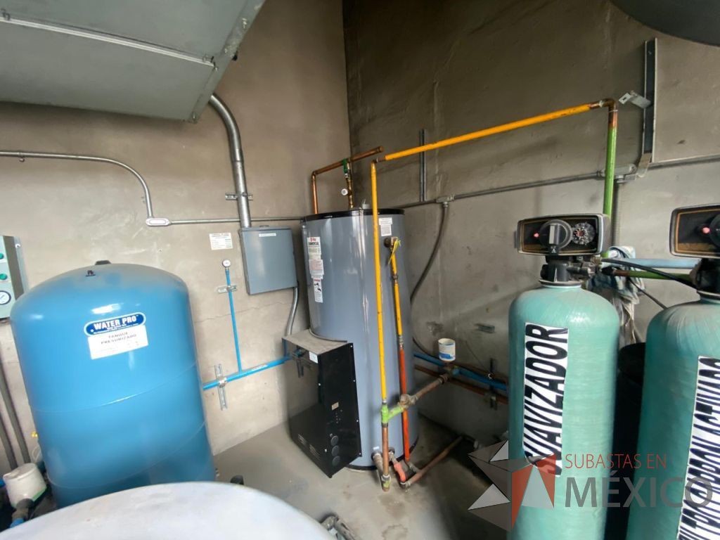 Lote 167 - Calentadores de agua, capacidad de 119.9 Galones, 150 PSI, Marca: RUUD, Modelo: ES120-36-G - Imagen 19