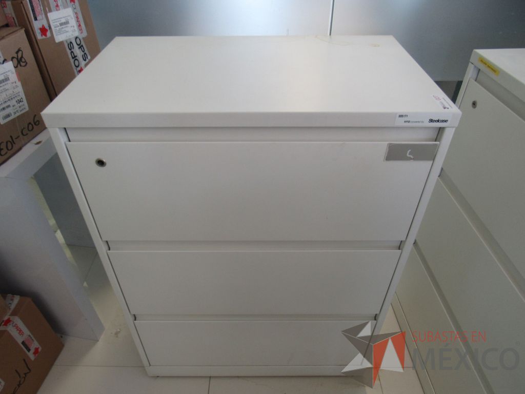 Lote 012 - 2 Archivero horizontal metálicas de 3 cajones con cubierta color blanco - Imagen 8