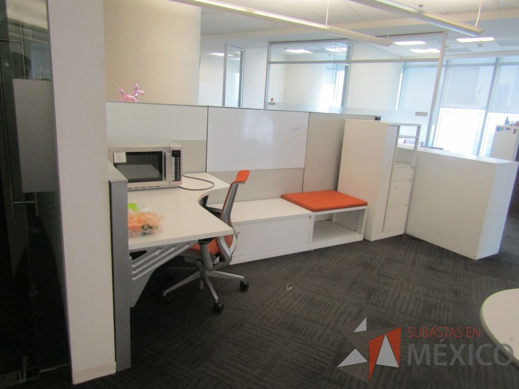 Lote 060 - Estación de trabajo para 2 personas, 1 credenza de 1 cajón,1 espacio para documentos y cojín de tela color naranja - Imagen 11
