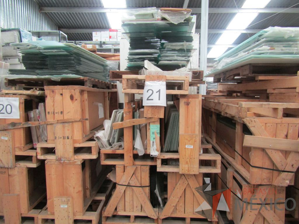 Lote 021 - 200 Piezas de vidrio de varios tamaños - Imagen 2