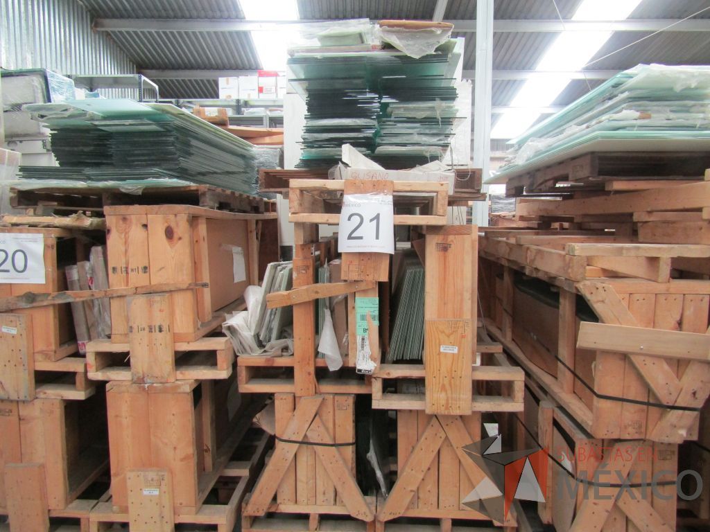 Lote 021 - 200 Piezas de vidrio de varios tamaños - Imagen 3