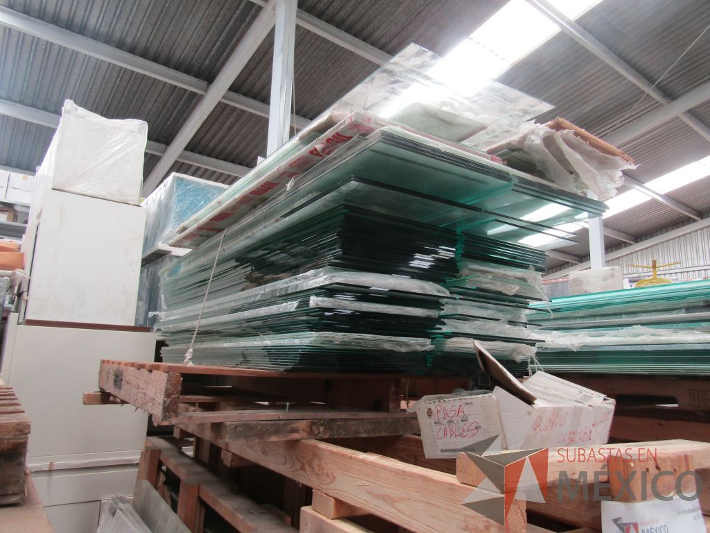 Lote 021 - 200 Piezas de vidrio de varios tamaños - Imagen 6