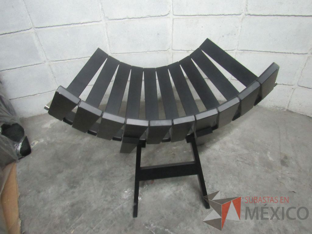 Lote 337 - Silla plegable de madera color negro - Imagen 7