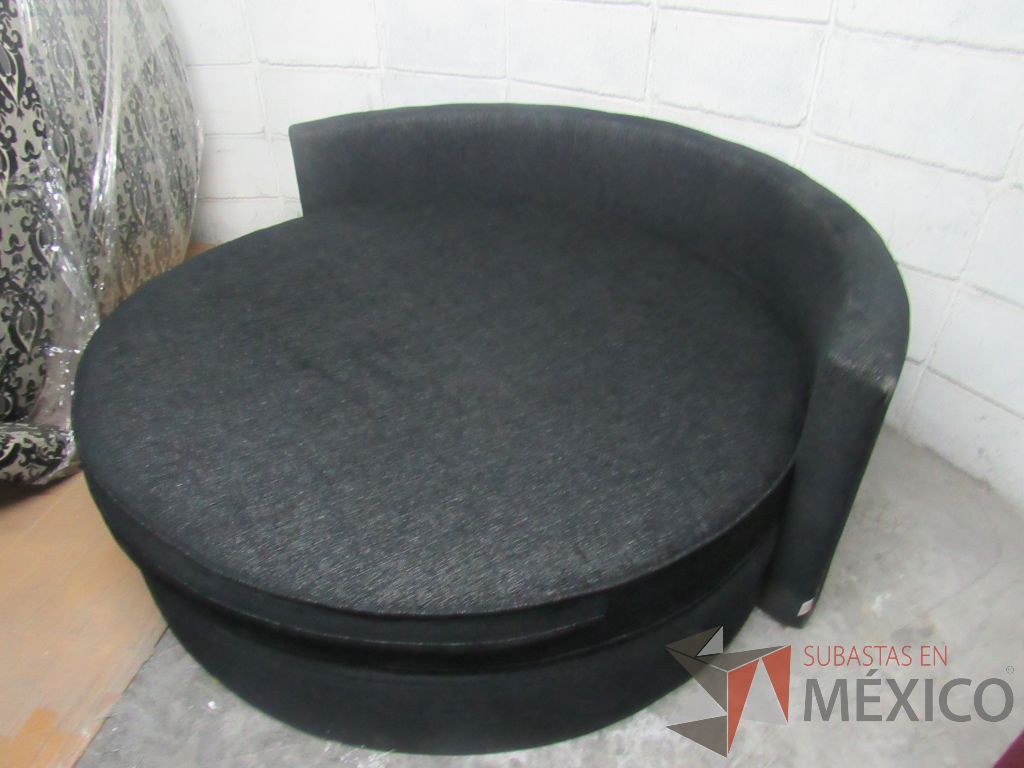 Lote 340 - Sillón circular con asiento y respaldo en tela color gris - Imagen 2