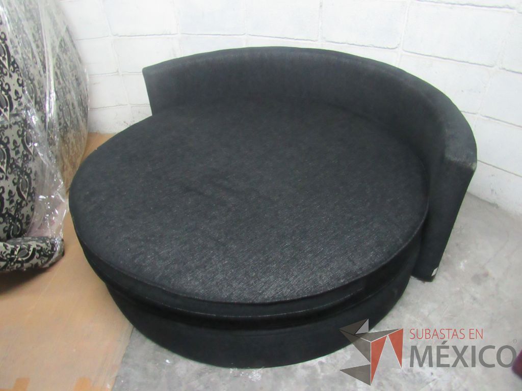Lote 340 - Sillón circular con asiento y respaldo en tela color gris - Imagen 3