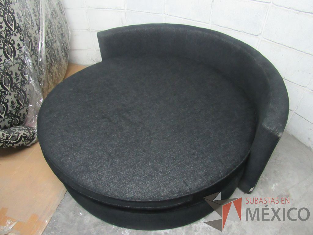 Lote 340 - Sillón circular con asiento y respaldo en tela color gris - Imagen 6
