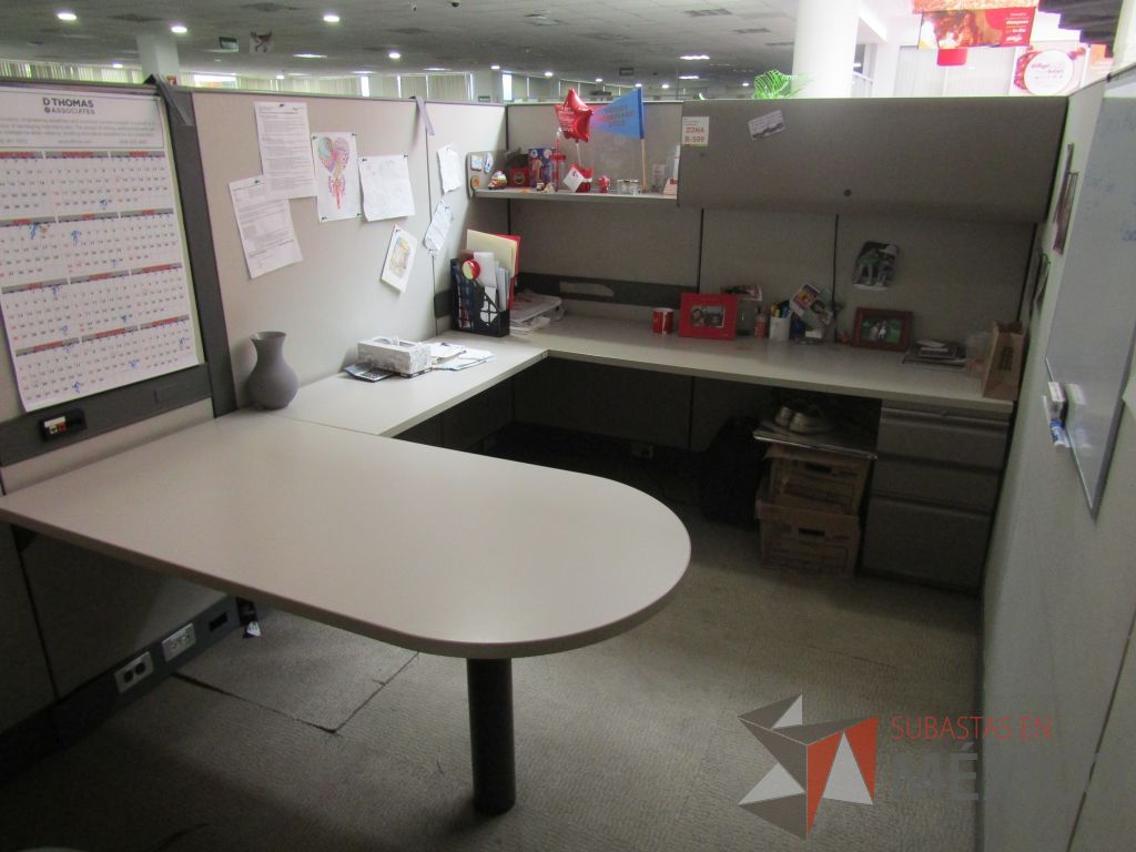 Lote 013 - Estación de trabajo para 2 personas de mampara alta con 2 gavetas - Imagen 8