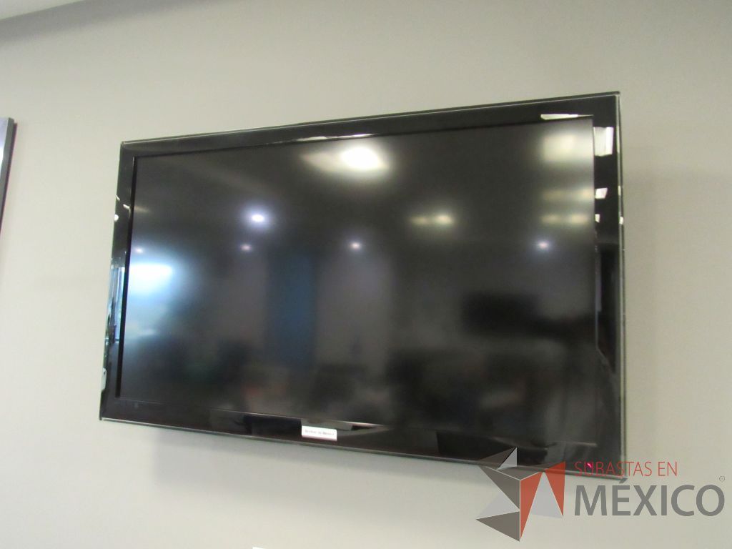 Lote 037 - Pantalla de 46 pulgadas, Marca: Samsung, Modelo: LN46C550J1F - Imagen 3