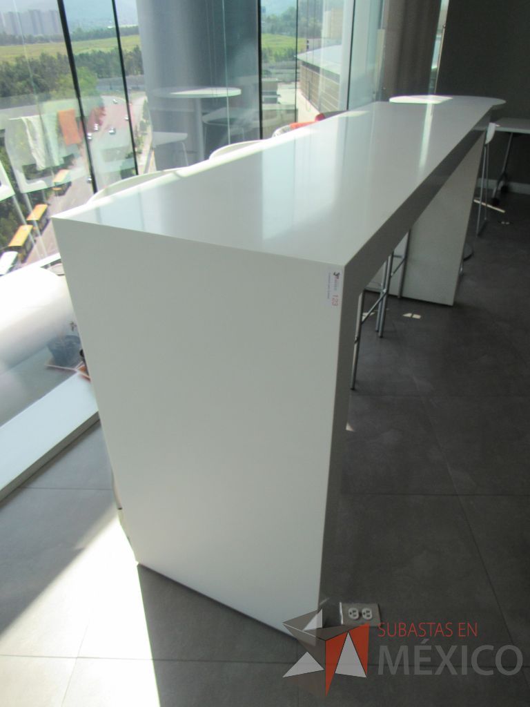 Lote 012 - Mesa alta de comedor color blanco - Imagen 6