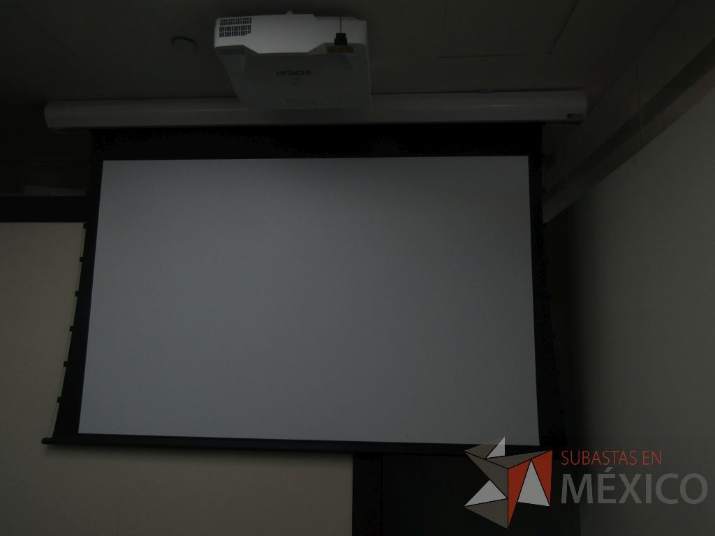 Lote 358 - Pantalla para proyector. - Imagen 9