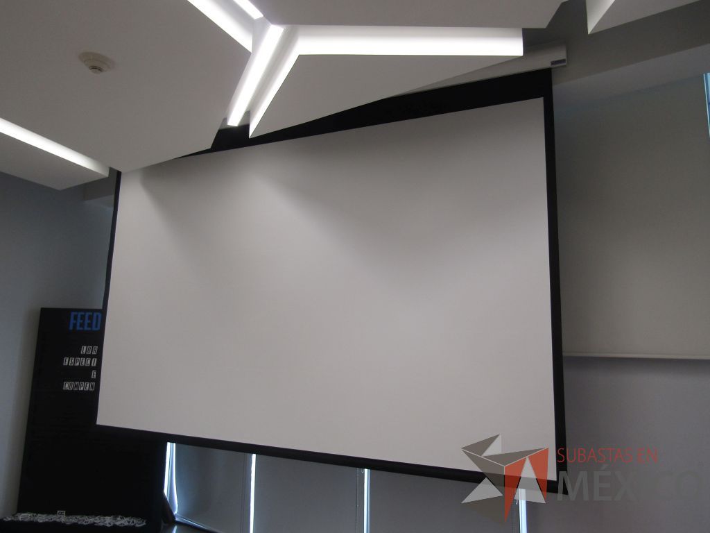 Lote 199 - Pantalla para proyector. - Imagen 7