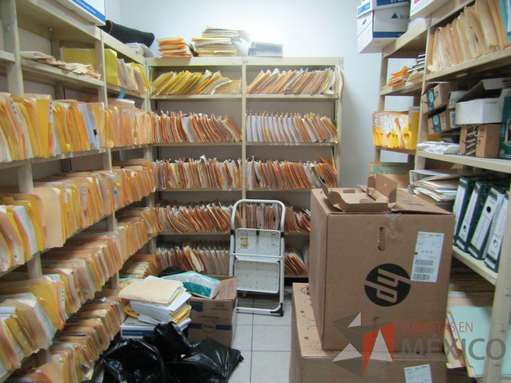 Lote 003 - Sistema de anaqueles de 5 entrepaños - Imagen 3