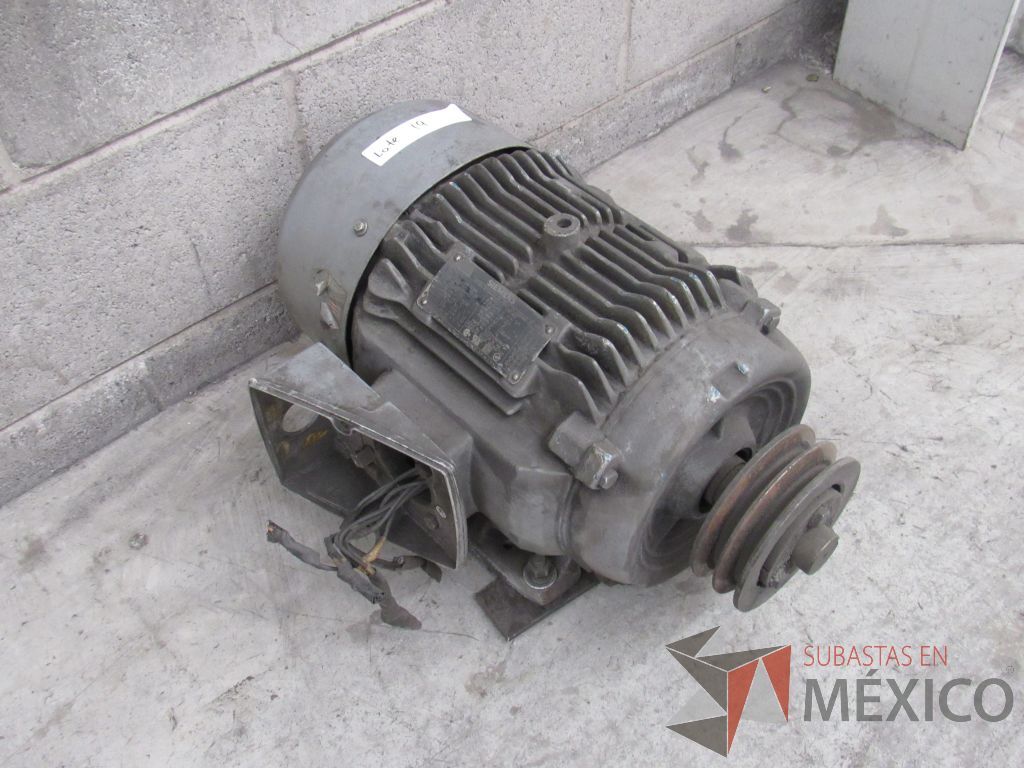 Lote 011 - Motor Trifasico de induccion cerrado CP: 7.5, FW: 5,595 Hz: 60 - Imagen 10