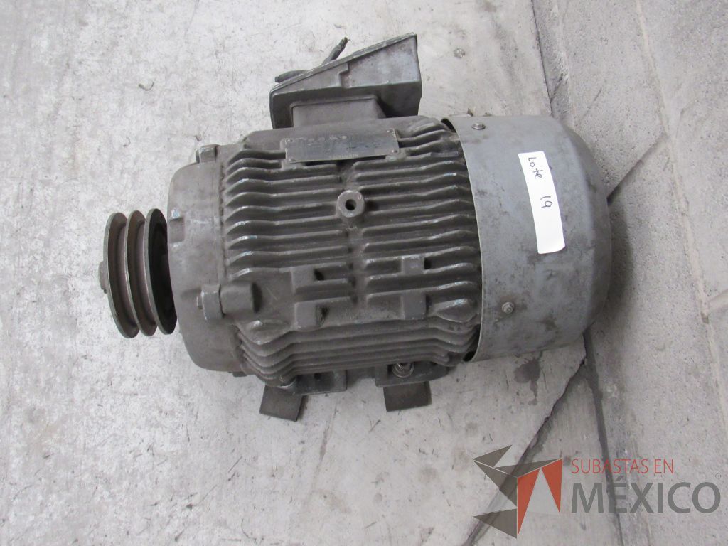 Lote 011 - Motor Trifasico de induccion cerrado CP: 7.5, FW: 5,595 Hz: 60