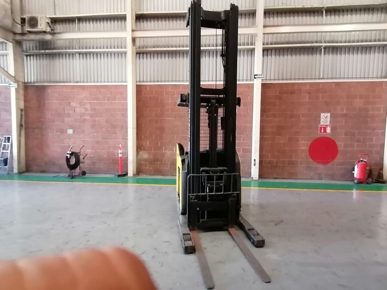 Lote 004 - Montacargas Eléctrico, Hyster N45ZR2-18.5, Año: 2015 - Imagen 14