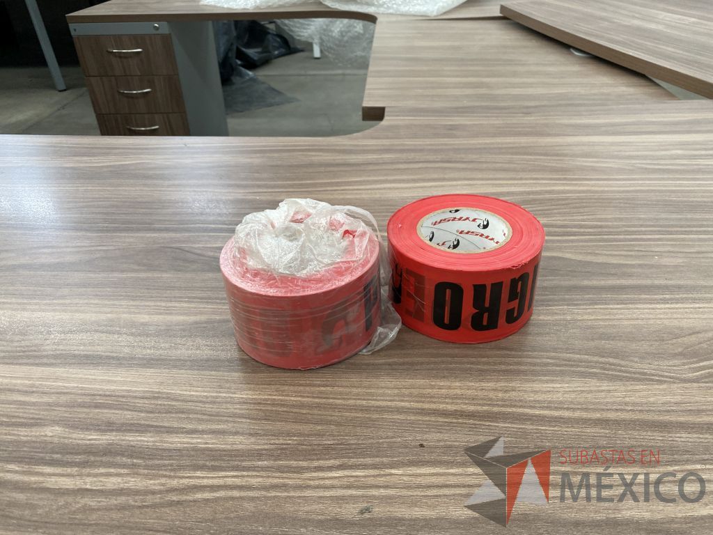 Lote 182 - Rollos de Poliducto, Tramos de cable de uso, Conectores, Remaches y más - Imagen 67