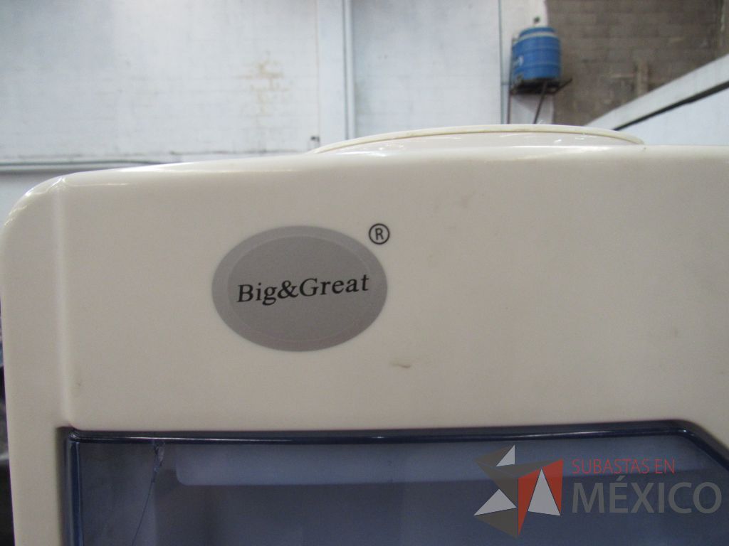 Lote 181 - 3 Dispensadores de agua Big and Great - Imagen 2