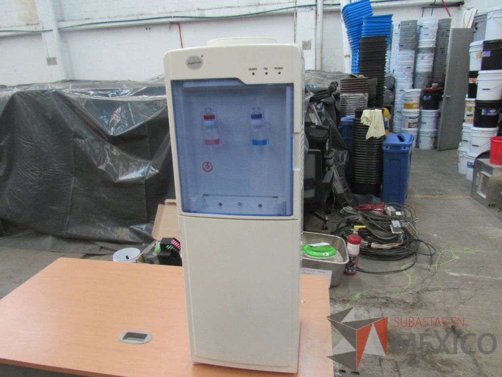 Lote 181 - 3 Dispensadores de agua Big and Great - Imagen 5