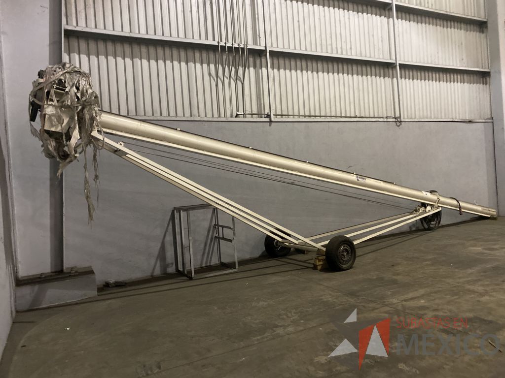 Lote 003 - Transportador para granos, helicoidal de bazuca metálica con ruedas color blanco - Imagen 12