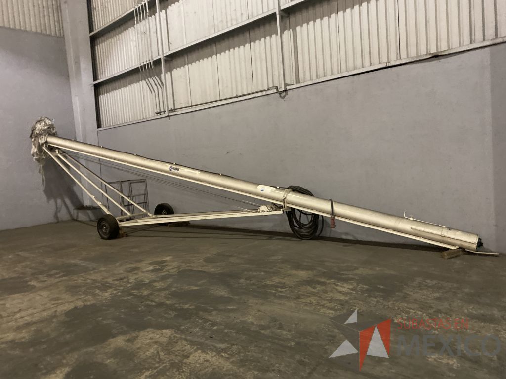 Lote 003 - Transportador para granos, helicoidal de bazuca metálica con ruedas color blanco - Imagen 19