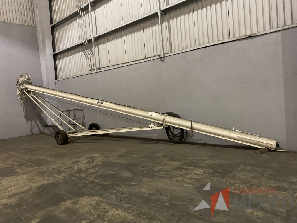 Lote 003 - Transportador para granos, helicoidal de bazuca metálica con ruedas color blanco - Imagen 20