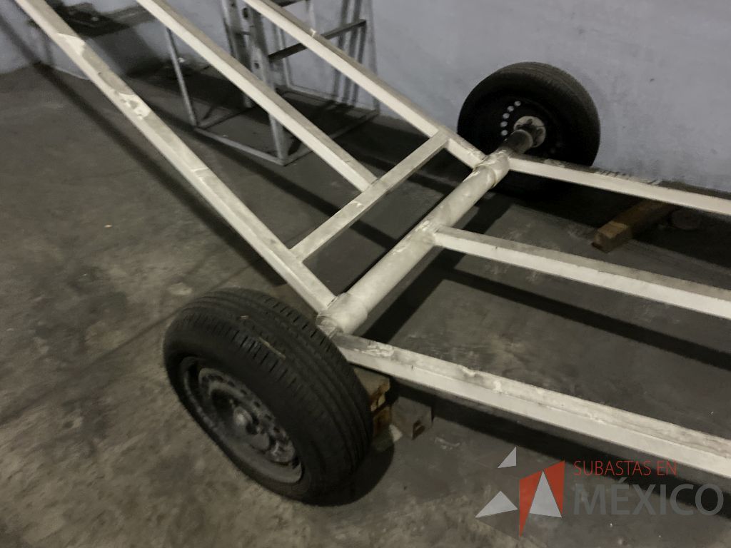 Lote 003 - Transportador para granos, helicoidal de bazuca metálica con ruedas color blanco - Imagen 21