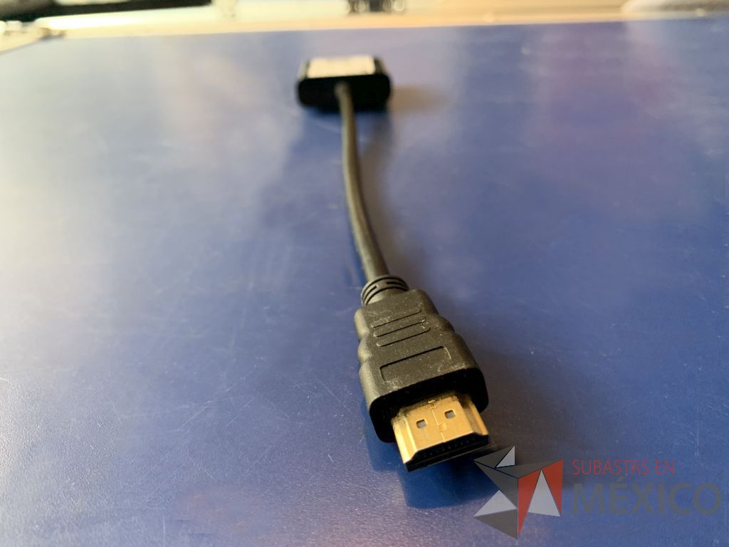Lote 051 – 1 Cable AV/USB p/IPAD,2 adaptadores minidisplay a VGA original Apple,1 adaptador VGA a IPOD original Apple,1 adaptador VGA a HDMI,5 divisores VGA de 2 vias, 1 multiplexor Steren COM-315 - Imagen 21