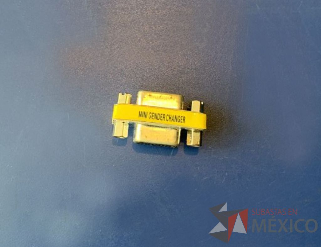 Lote 095 - 206 Conectores y adaptadores de diversas conexiones ( VGA,CANON,PLUG,HDMI,RCA etc.) - Imagen 34