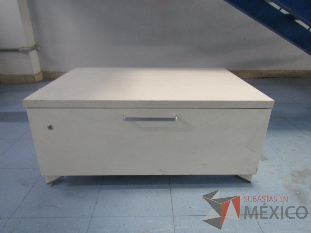Lote 031 - 6 Gabinetes métalicos de 1 cajón color blanco - Imagen 4