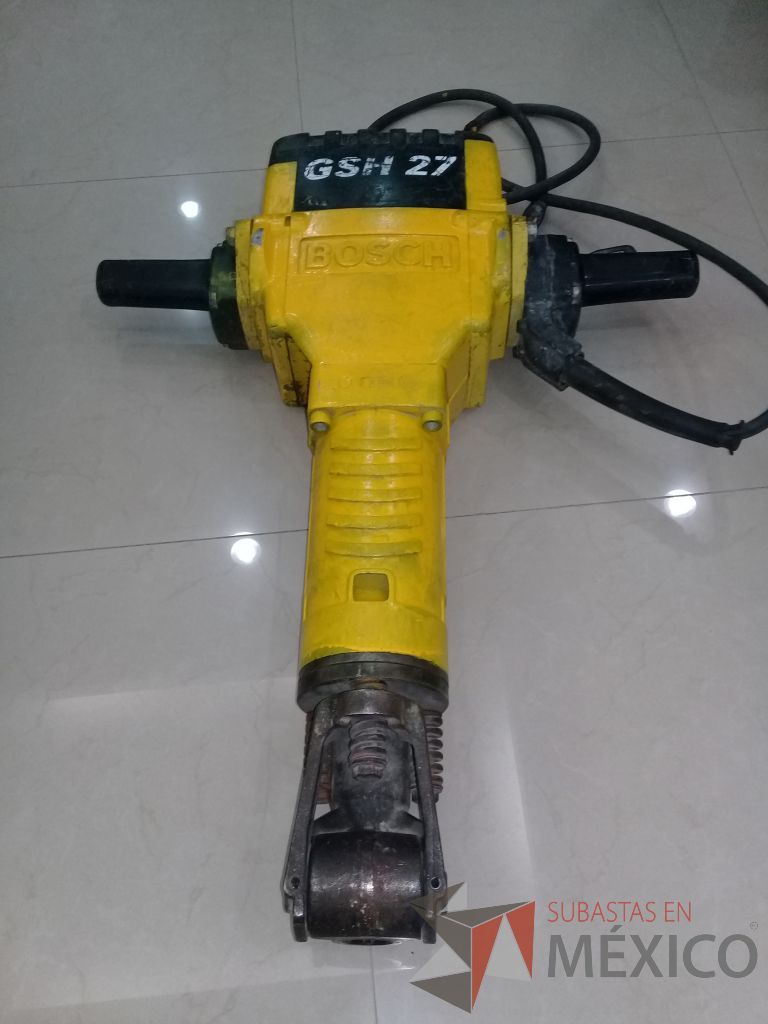 Lote 120 - Rompedora eléctrica de concreto marca Bosch 30 KG mod. GSH 27 - Imagen 3
