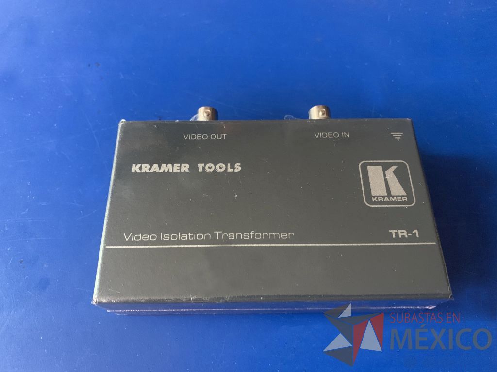 Lote 105 - Interruptor-selector HDMI marca Auvio, 1 Extension USB Marca Steren y 1 Quita home marca Kramer - Imagen 8