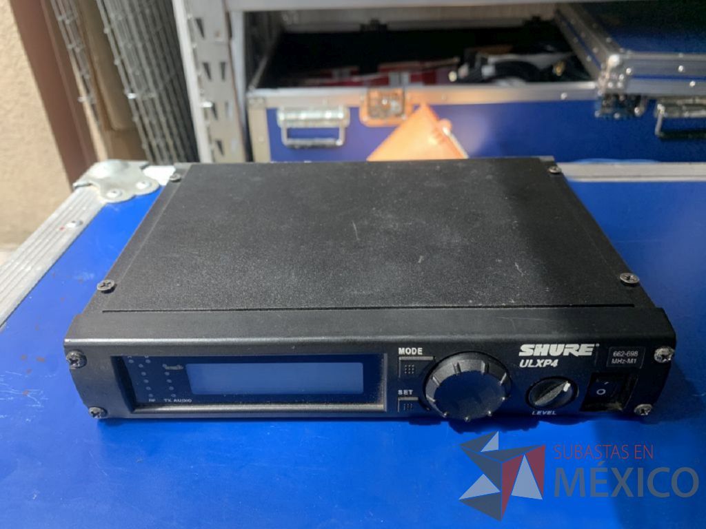 Lote 032 - Receptor Sennheiser; Receptor Shure, 3 diademas inalámbricas Shure , 4 bodies Shure y 1 CASE - Imagen 5