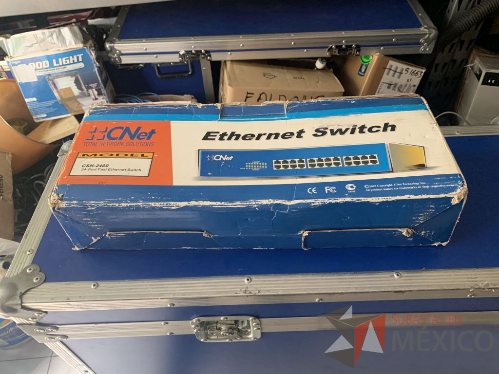 Lote 104 - Switch de red 4 de 24 salidas y 1 de 16 salidas varias marcas (Zonet,C-net,Trendnet,Baseline) - Imagen 2